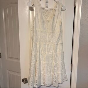 R&K Originals White Dress Size 6 Summer dress